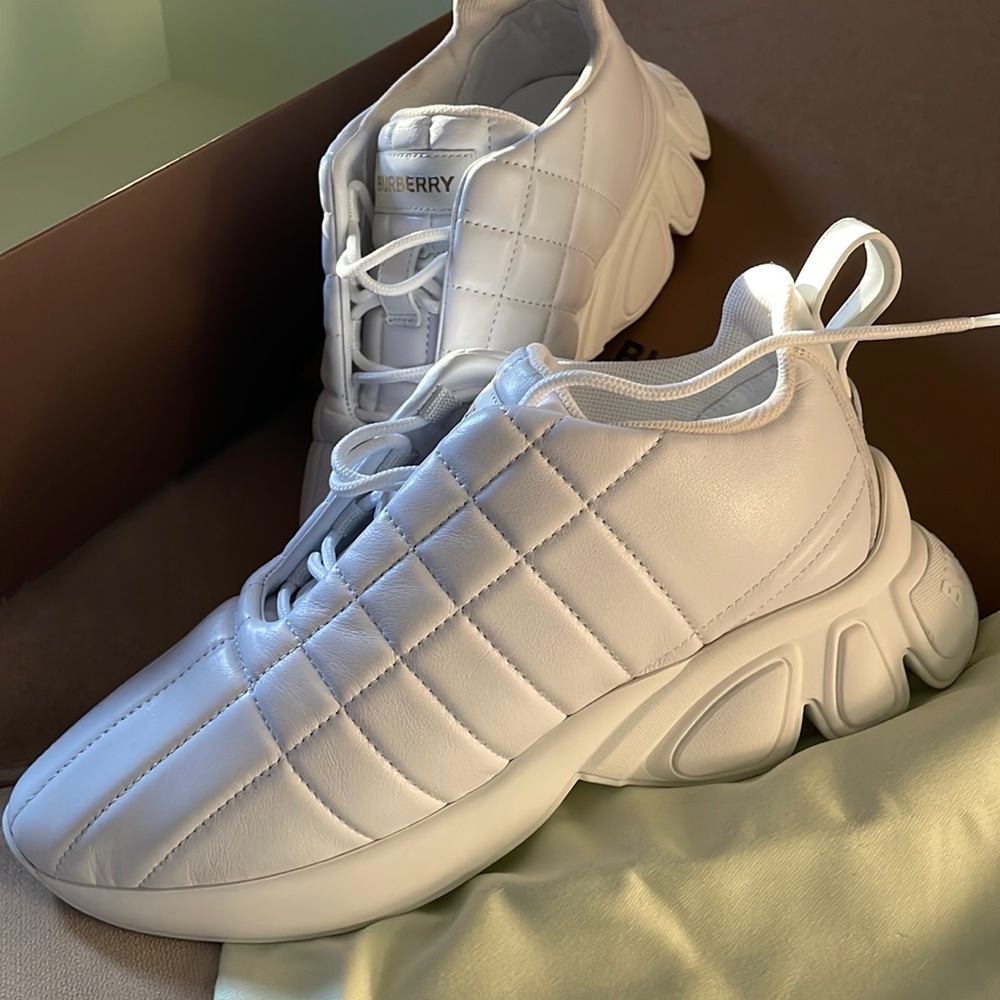 Authentic Burberry Low top Trainer on Rubber Sole Sneaker